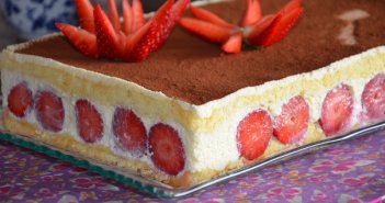 gâteau tiramisu aux fraises (sans gélatine) gateau tiramisu aux fraises 2