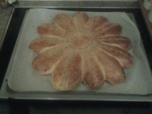 pain fleur aouatef Sa