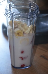 smoothie au lait d'amande fraise banane 3